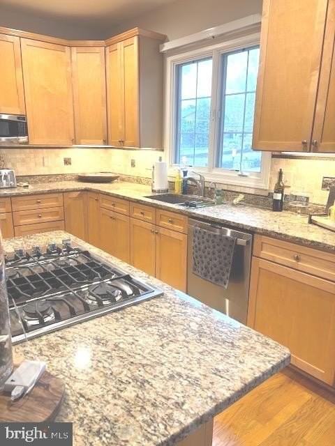 5924 Chesterbrook Rd - Photo 6 of 18