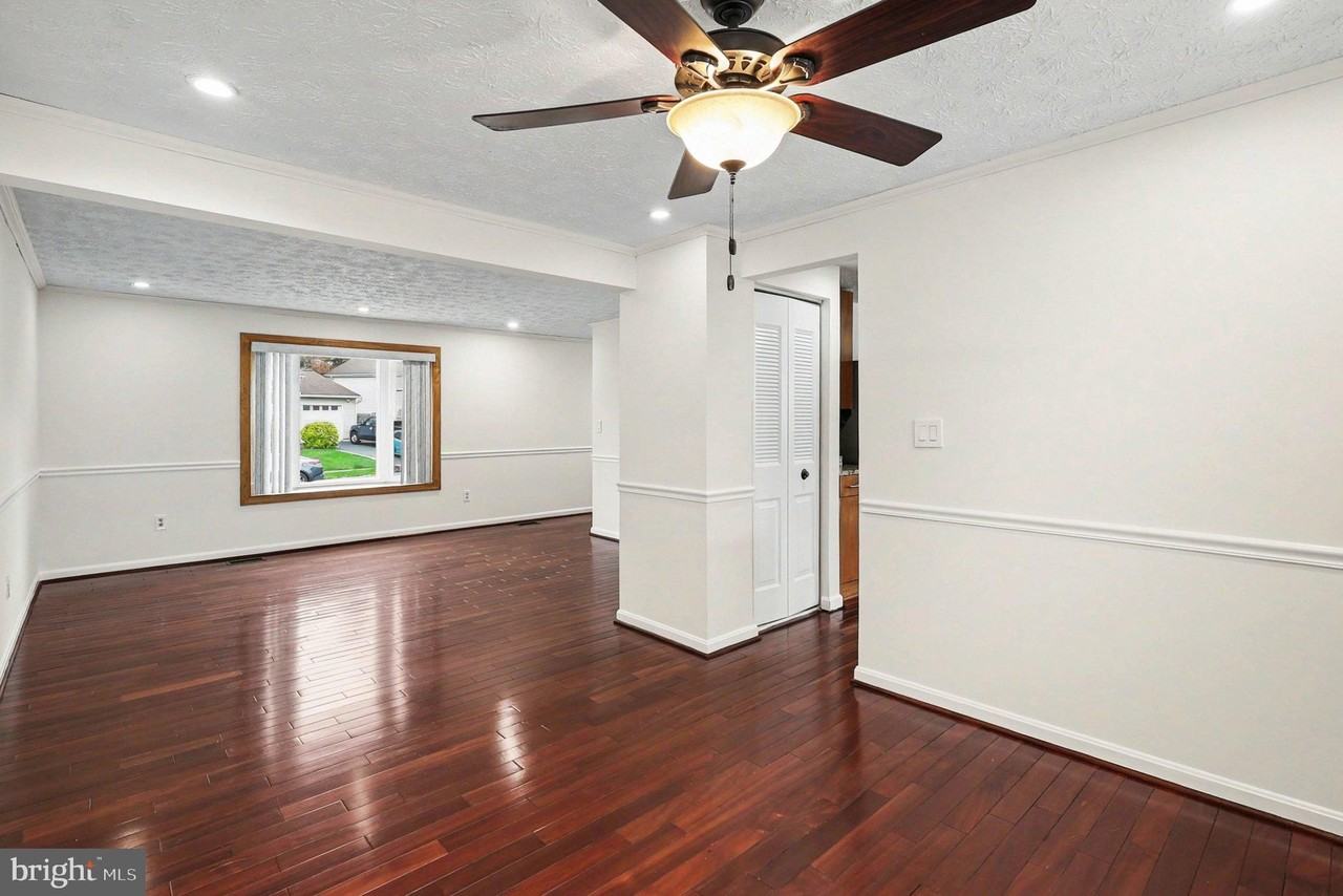 1101 Wintrol Ct - Photo 7 of 26