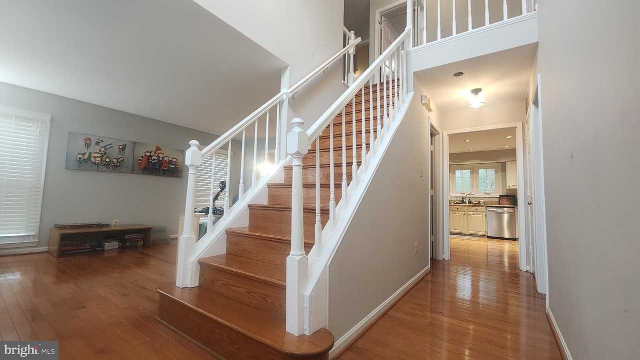 6453 Springhouse Cir - Photo 2 of 23