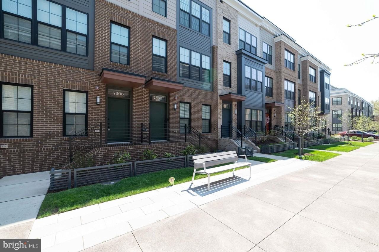 7306 Blade Dr - Photo 2 of 46