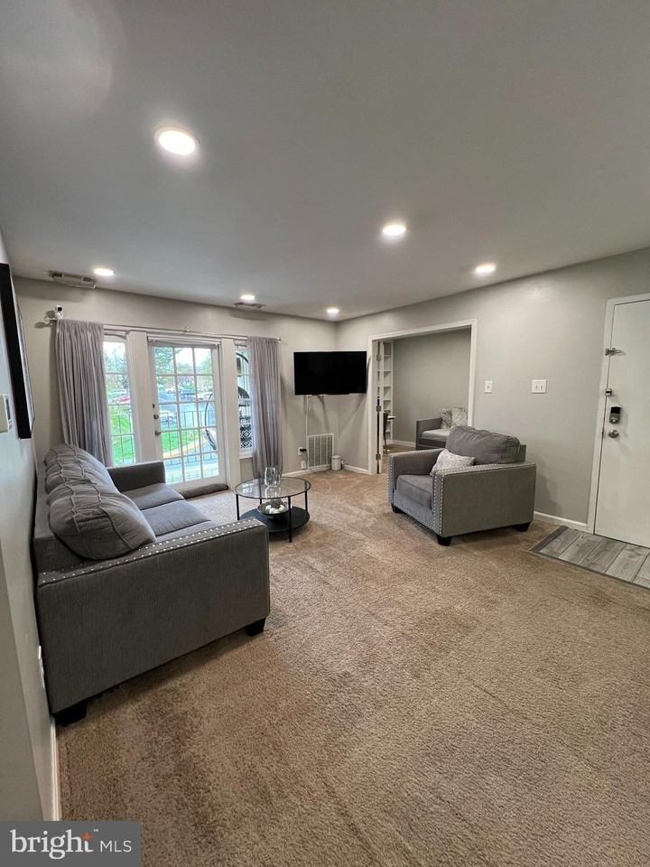 5800F Torington Dr Unit 837 - Photo 4 of 30