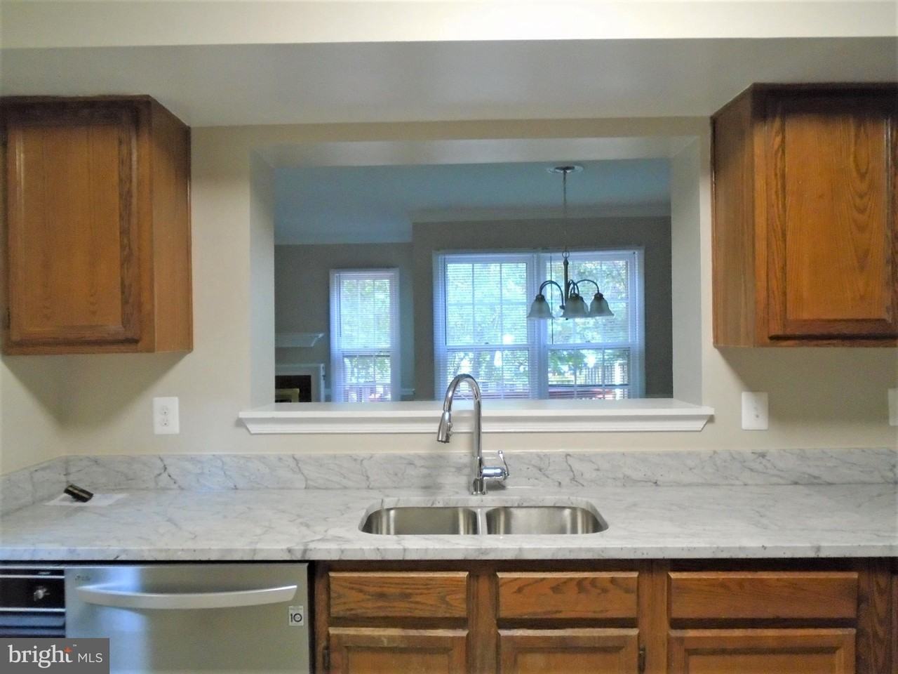 1914 Duffield Ln - Photo 5 of 50