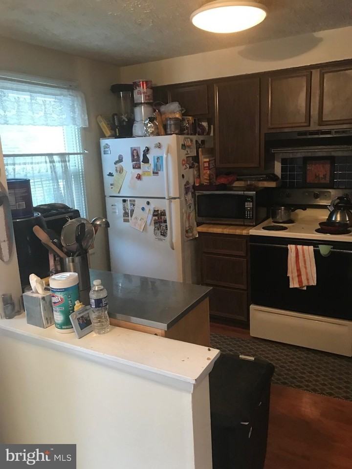 8320 Brookvale Ct - Photo 4 of 43