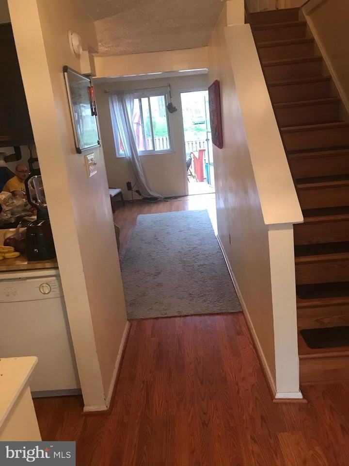 8320 Brookvale Ct - Photo 6 of 43