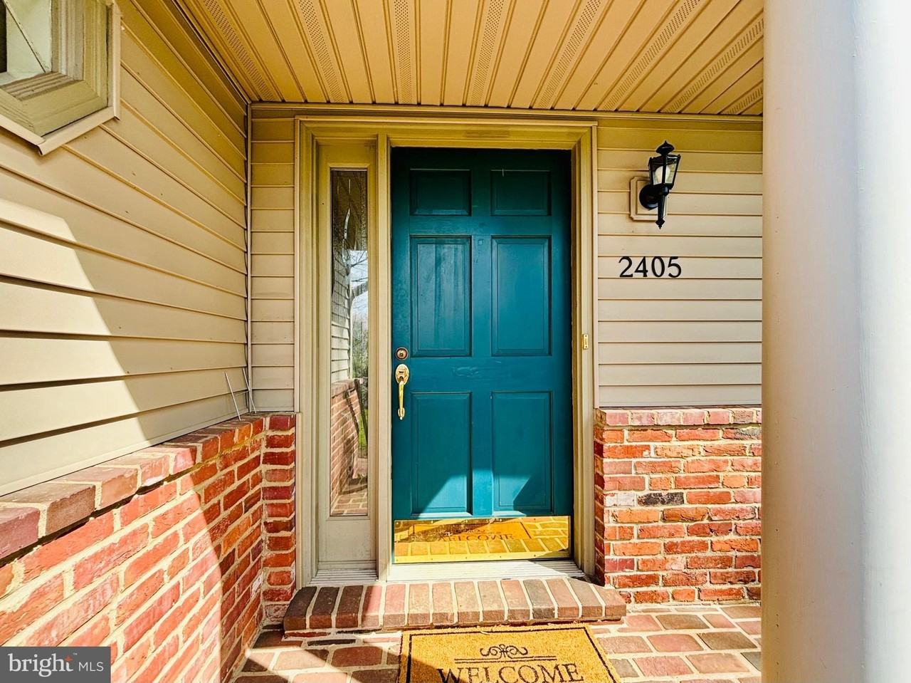 2405 Barbour Rd - Photo 2 of 50