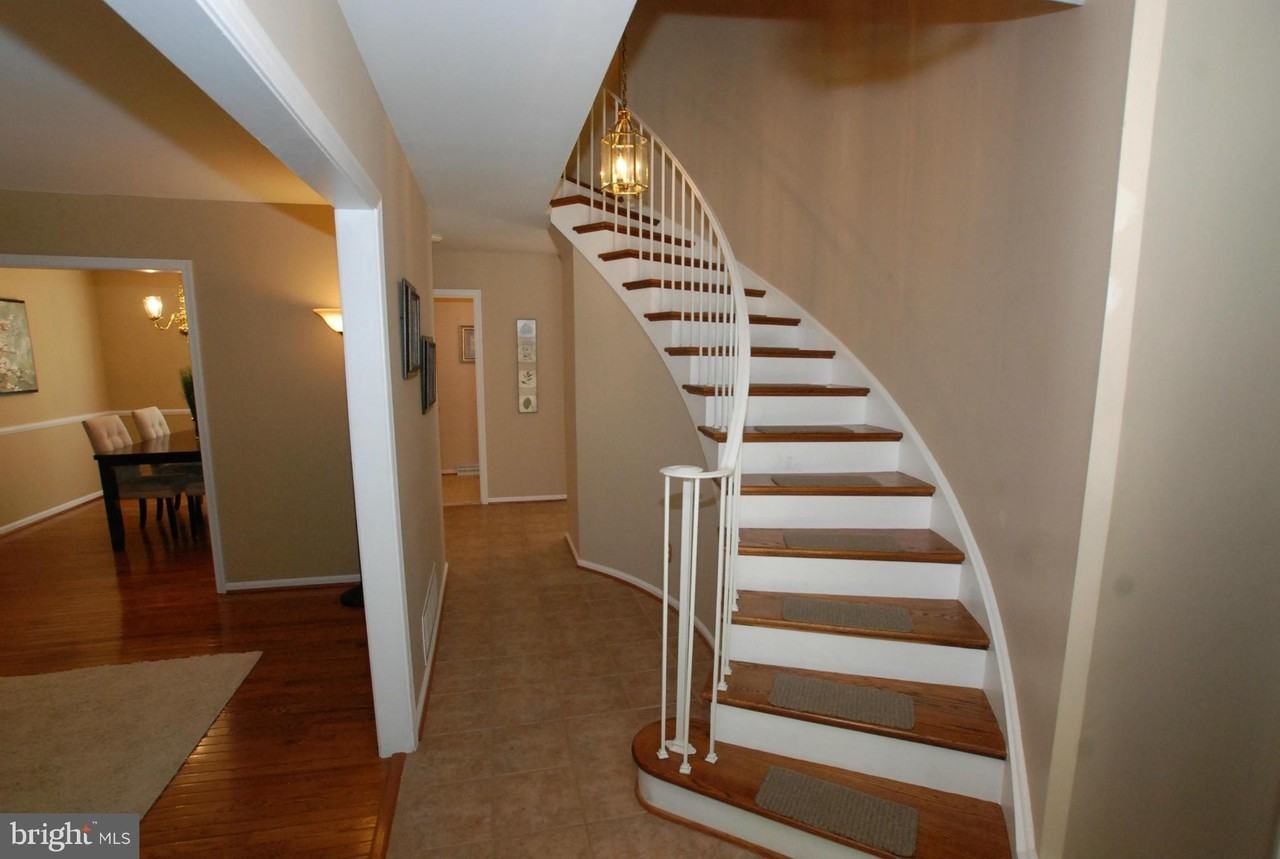 6042 Haverhill Ct - Photo 2 of 24