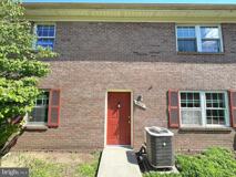 9528 Hagel Cir #06C - Photo 1 of 1