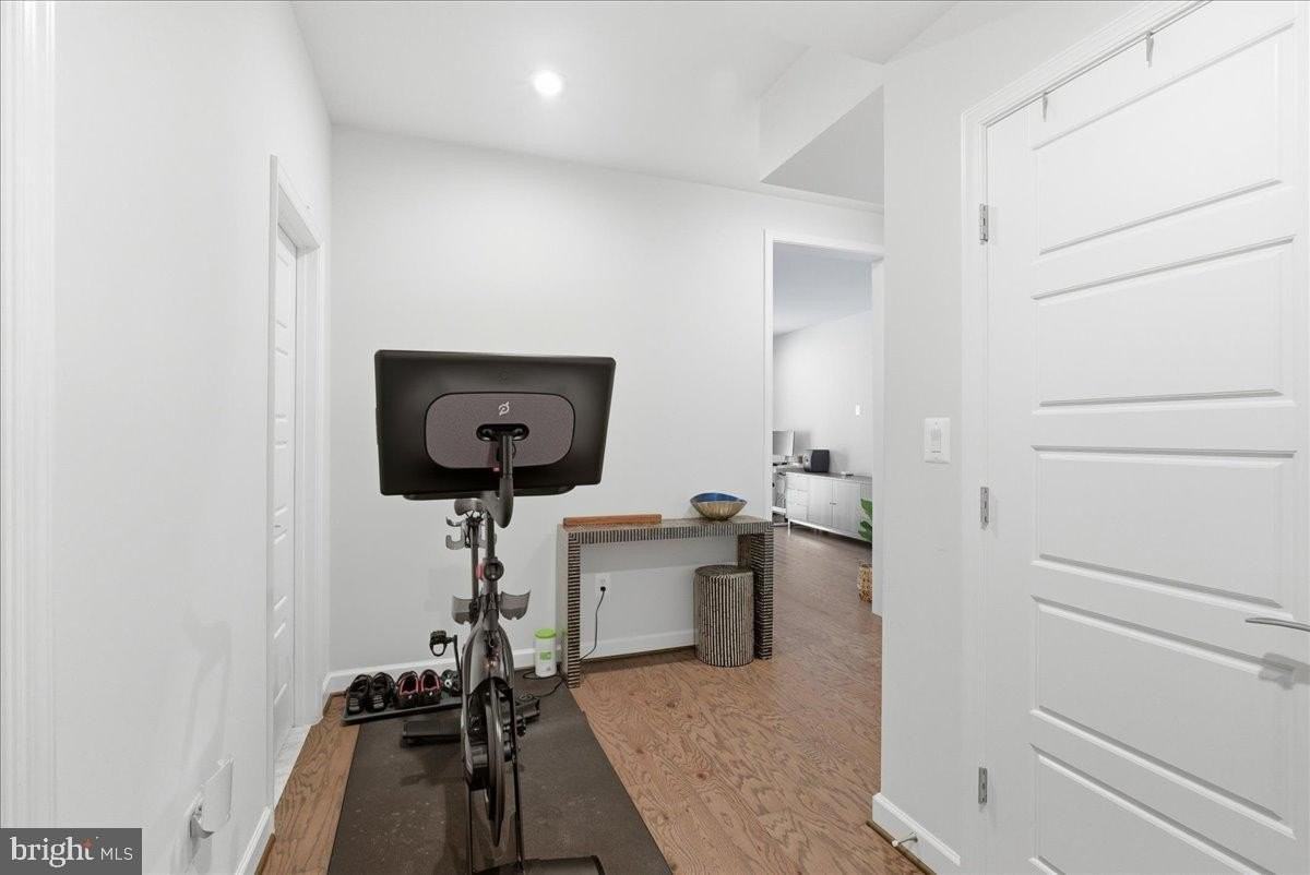 4537 Plateau Dr - Photo 6 of 34