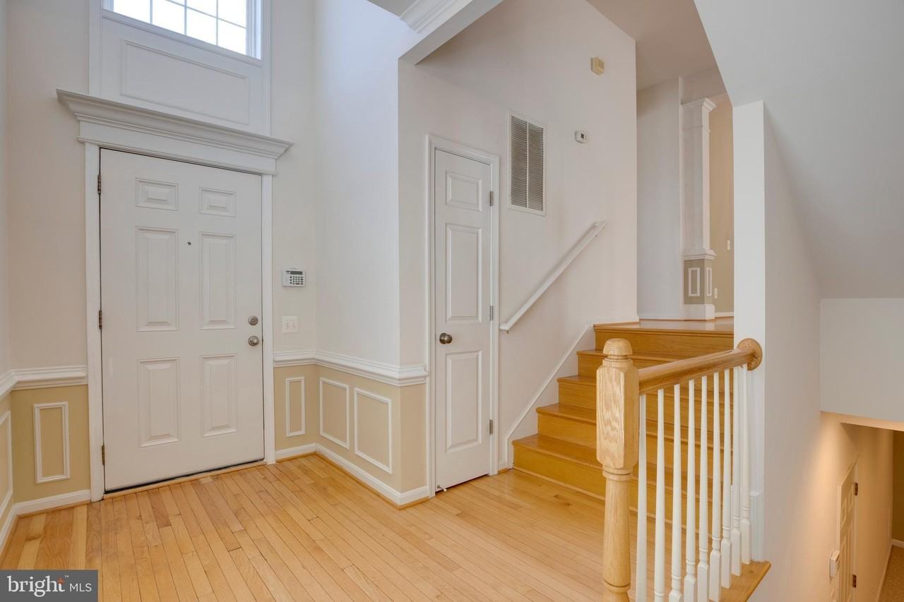 5097 Pale Moon Way - Photo 3 of 50