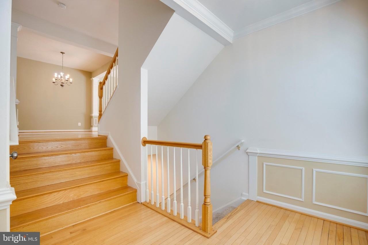 5097 Pale Moon Way - Photo 4 of 50