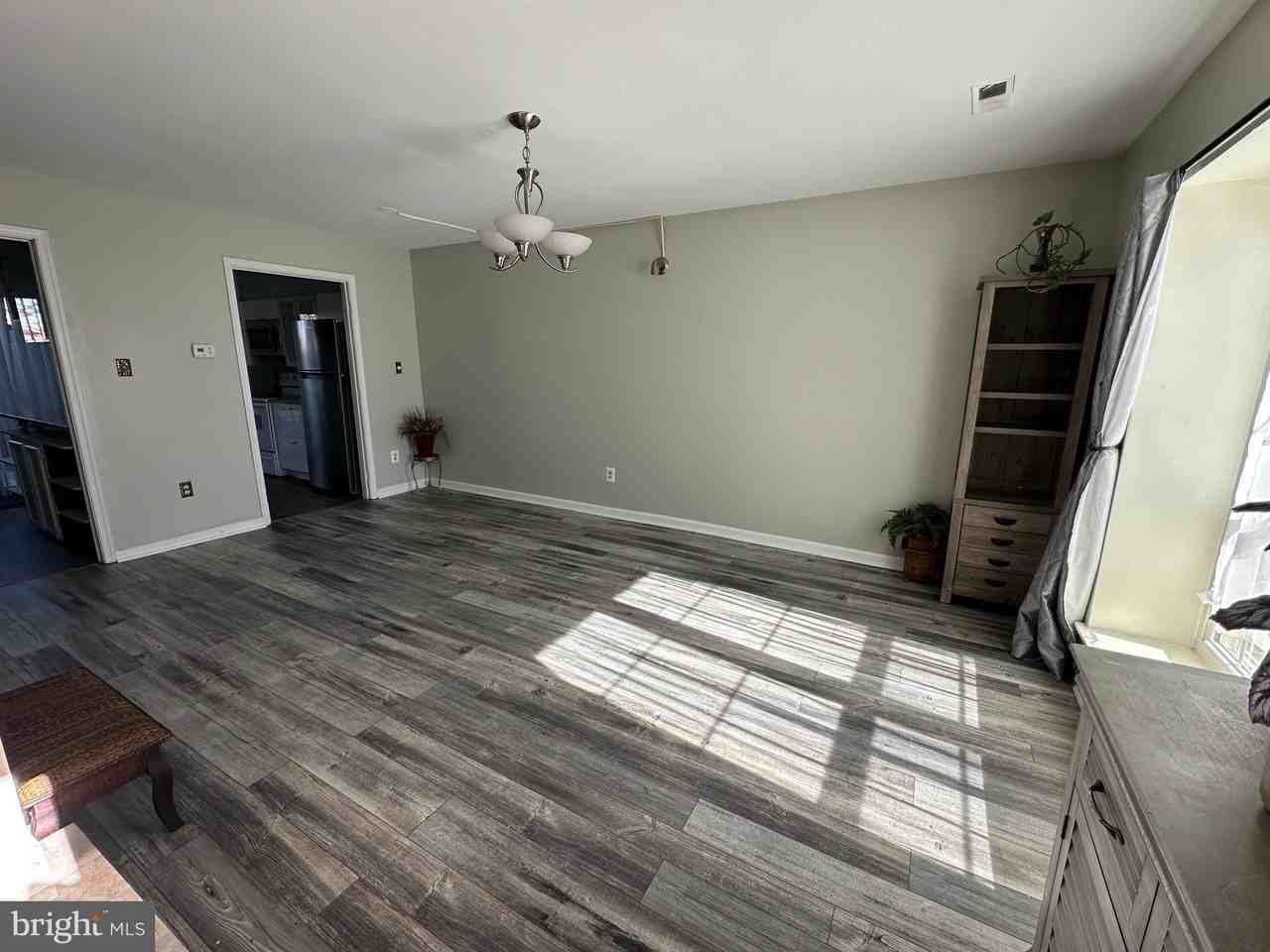 326 Lancaster Sq Unit 326 - Photo 7 of 30