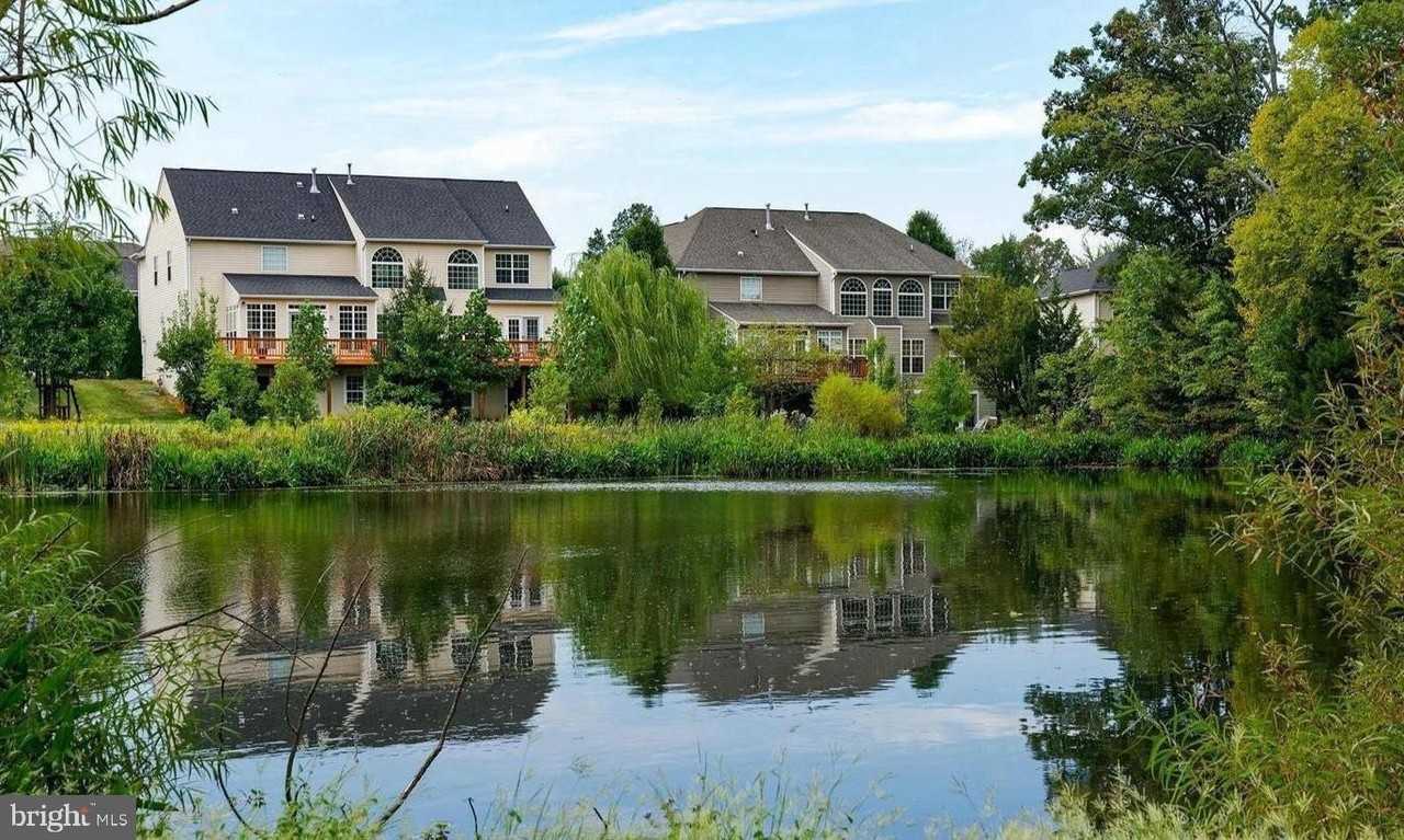 21644 Piccadilly Circus Ct - Photo 2 of 5