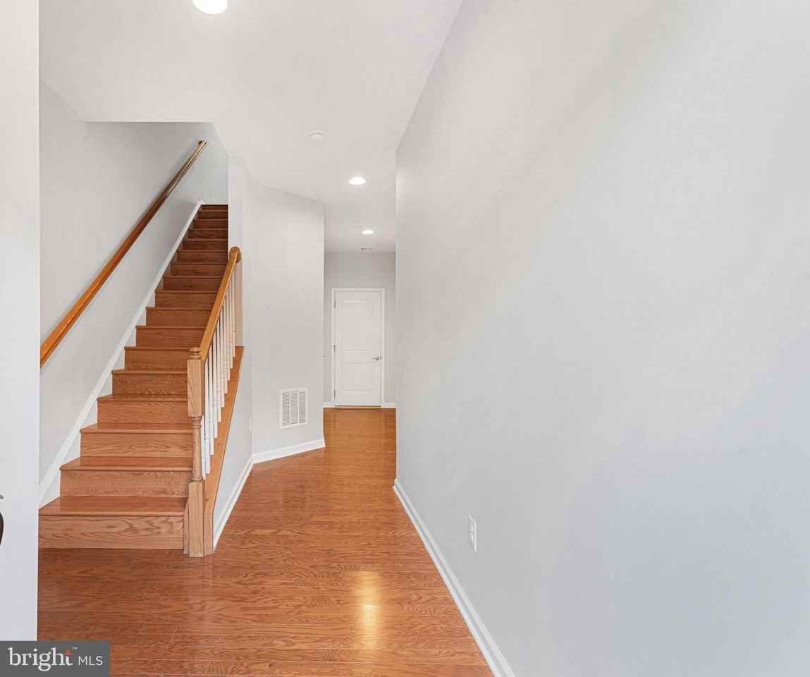 22273 Sims Ter - Photo 2 of 33