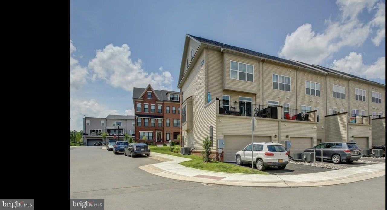 22983 Worden Ter - Photo 2 of 50