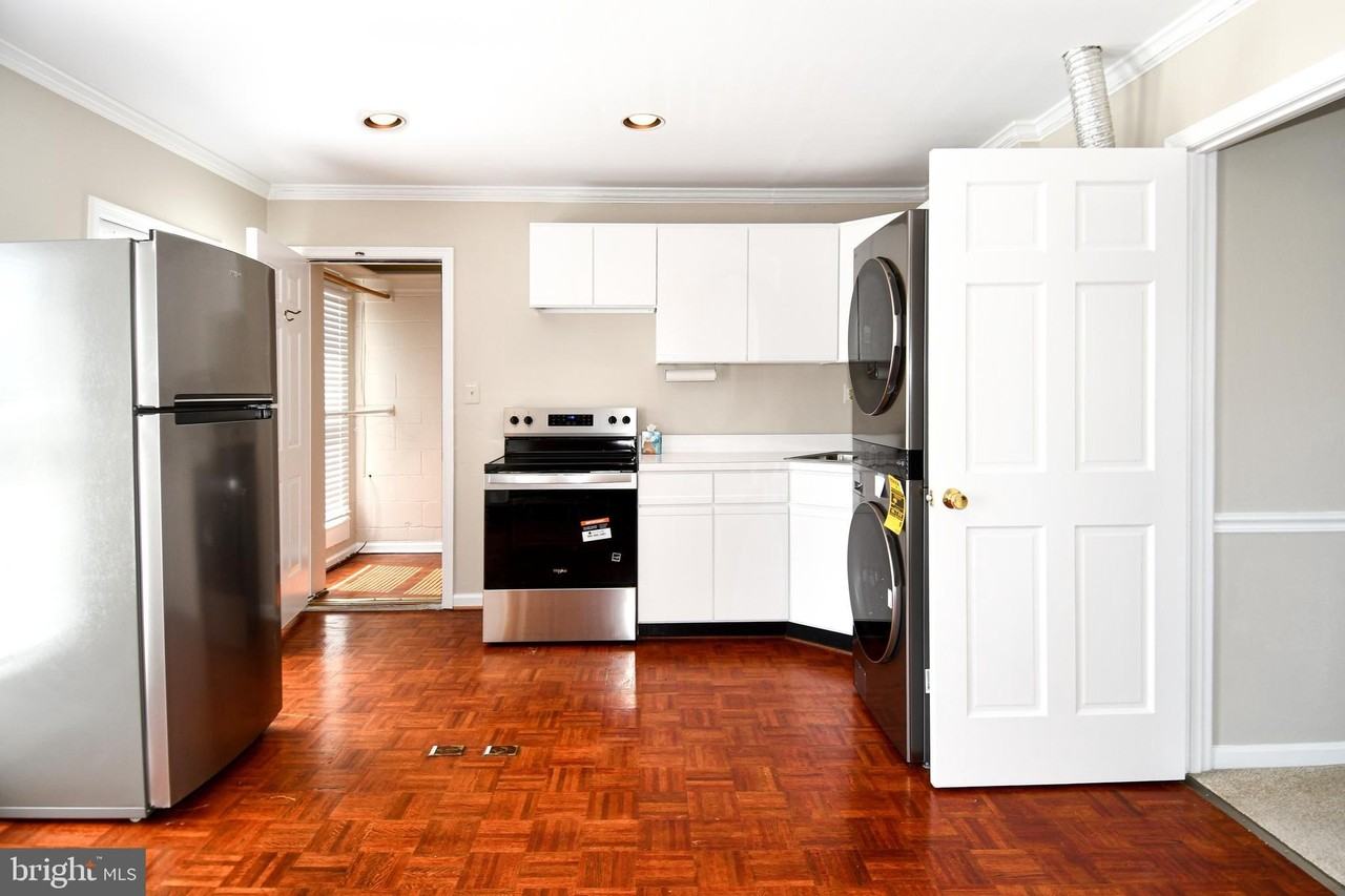 2 E Federal St Unit 250 - Photo 2 of 33