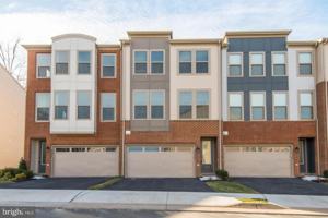 featured image of 42482 Dogwood Glen Sq