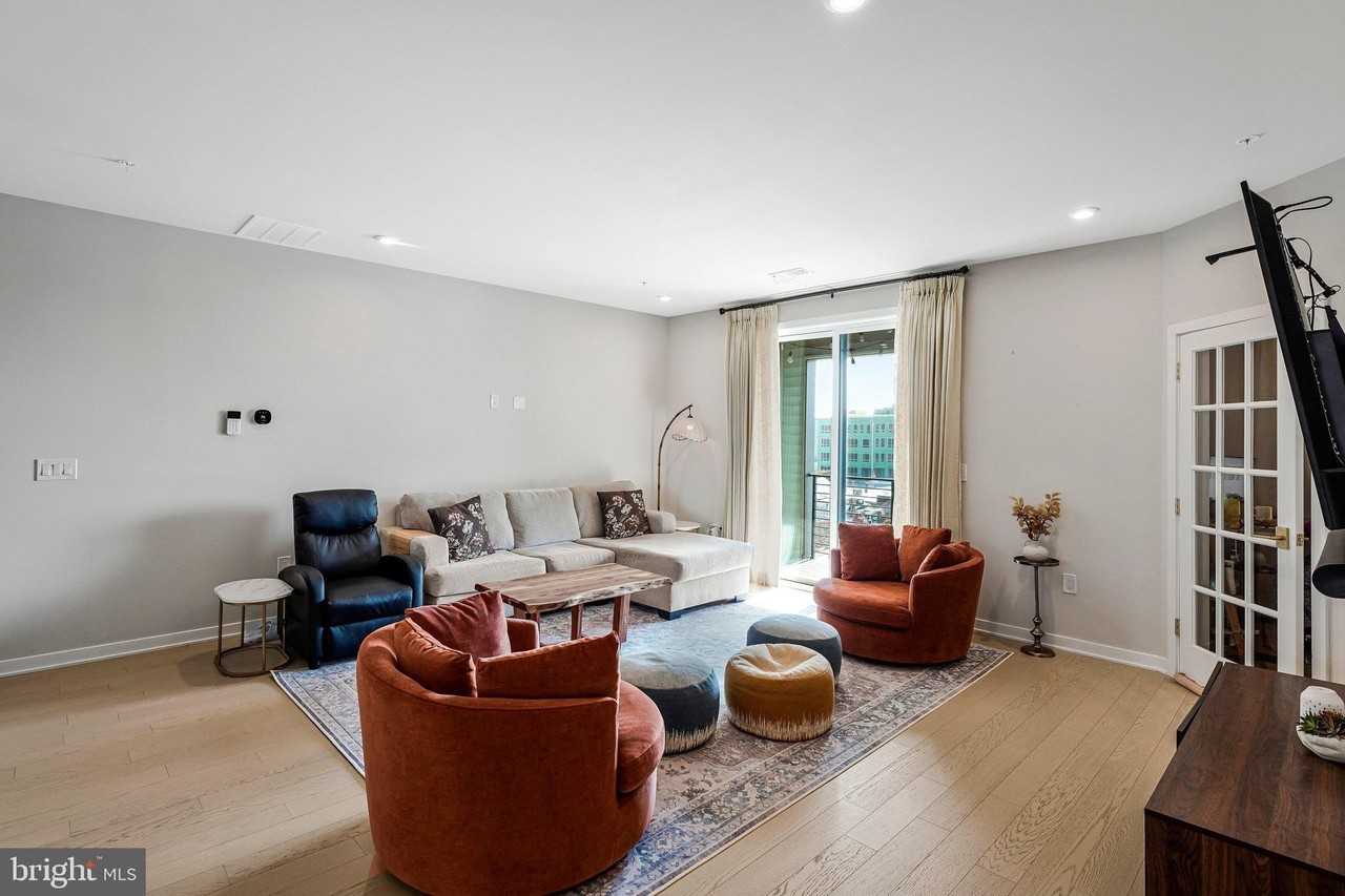 43474 Danville Ter - Photo 5 of 32