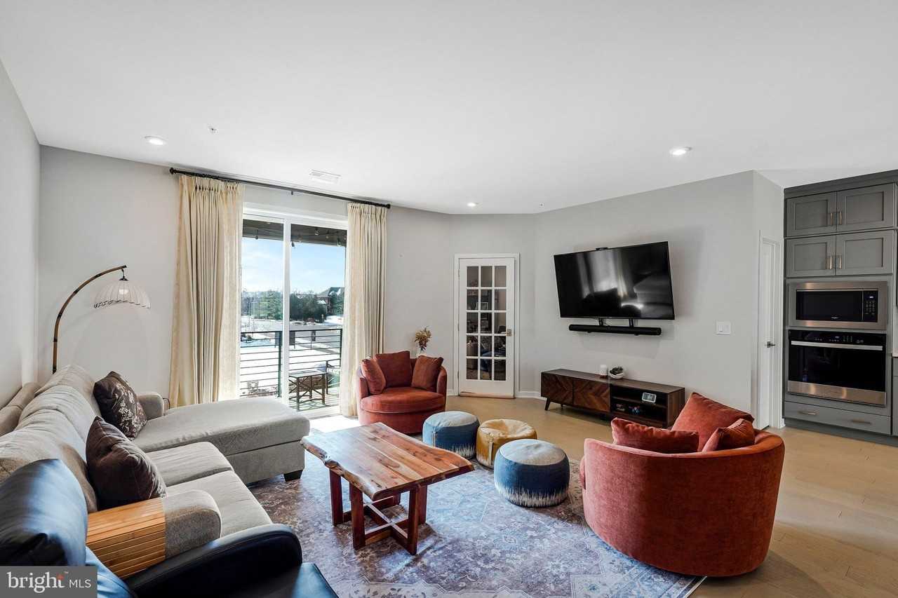 43474 Danville Ter - Photo 7 of 32