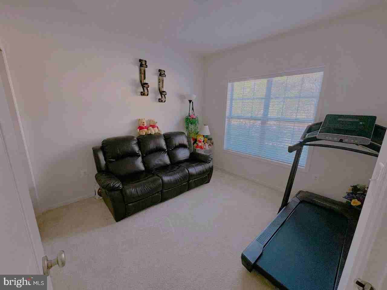 43141 Whelplehill Ter - Photo 2 of 19