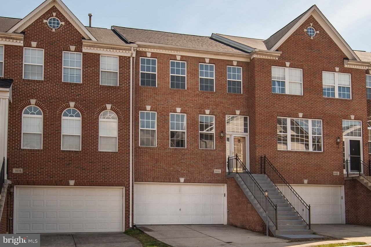 18818 Silverwood Ter - Photo 3 of 46