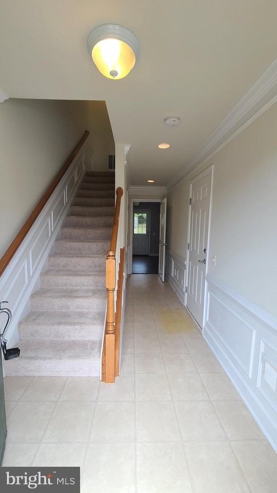 42711 Wilmar Sq - Photo 2 of 23