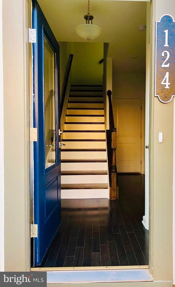 124 Tolocka Ter Ne - Photo 7 of 21