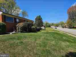 featured image of 14236 Caroline St