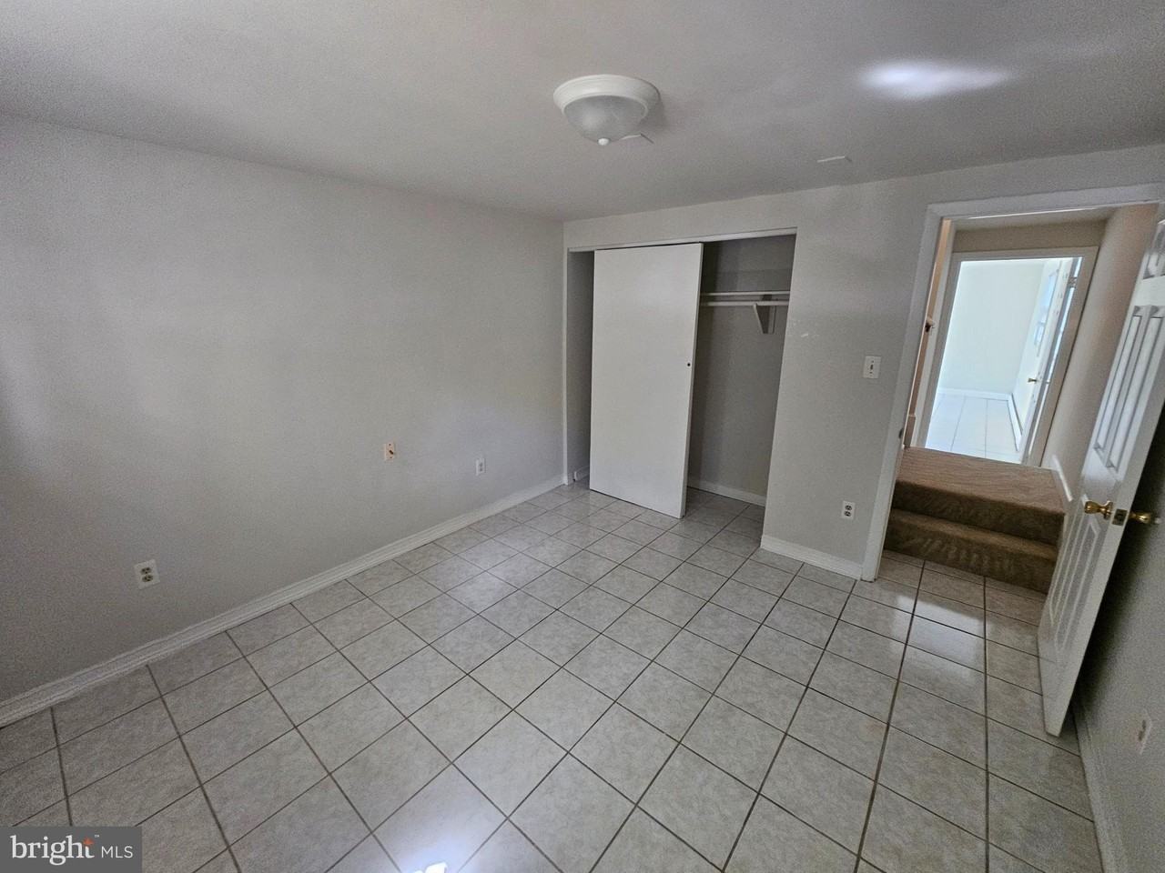 14236 Caroline St - Photo 7 of 50