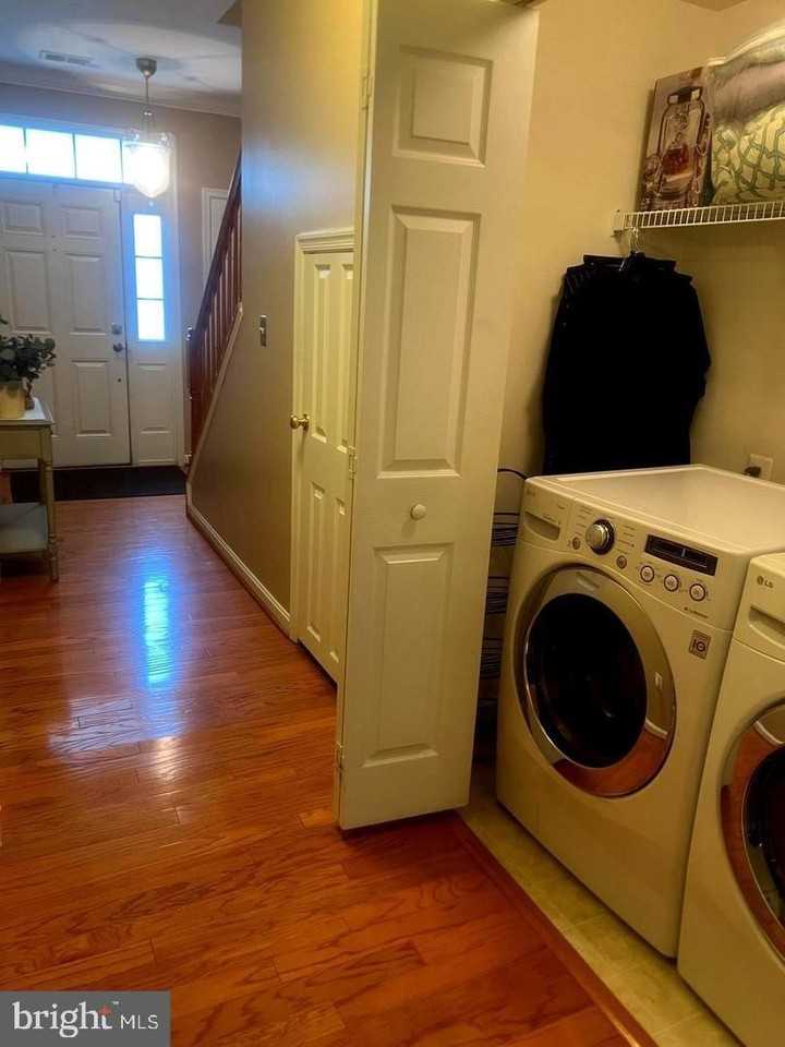 14263 Legend Glen Ct - Photo 7 of 35