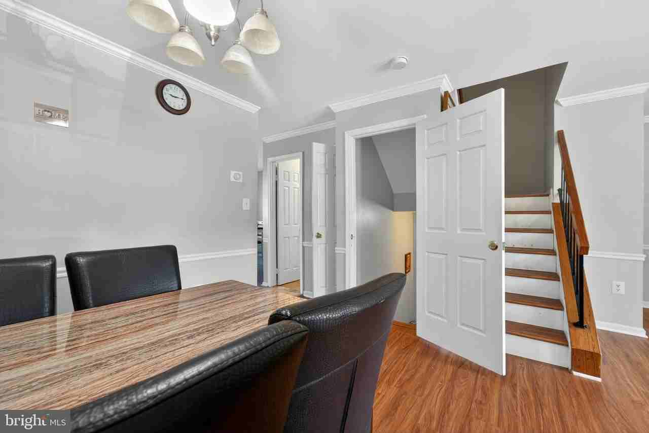 4686 Joanna Ct - Photo 5 of 21