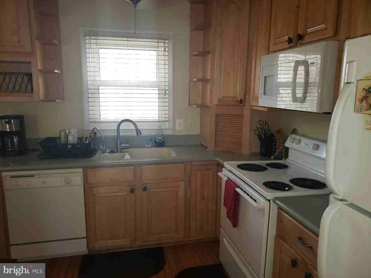 12197 Cinnamon St - Photo 3 of 16