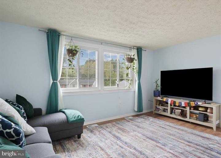 1654 Devil Ln - Photo 4 of 21