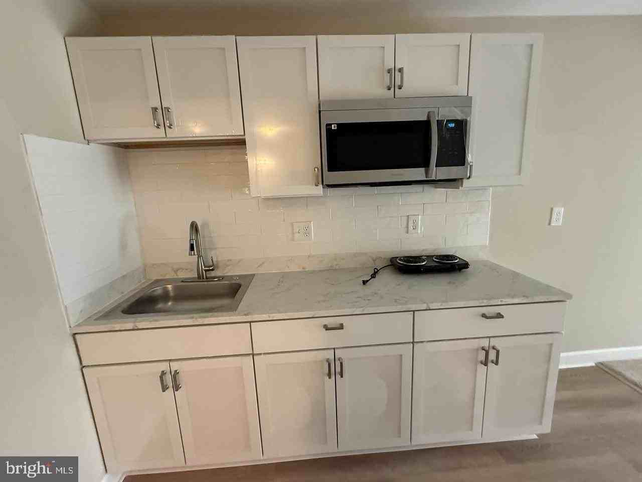 13044 Tadmore Ct - Photo 6 of 11