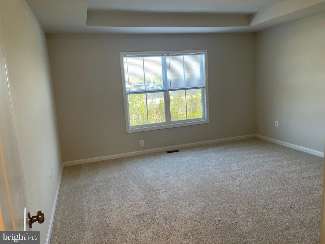 7709 Harlow Cir - Photo 6 of 18