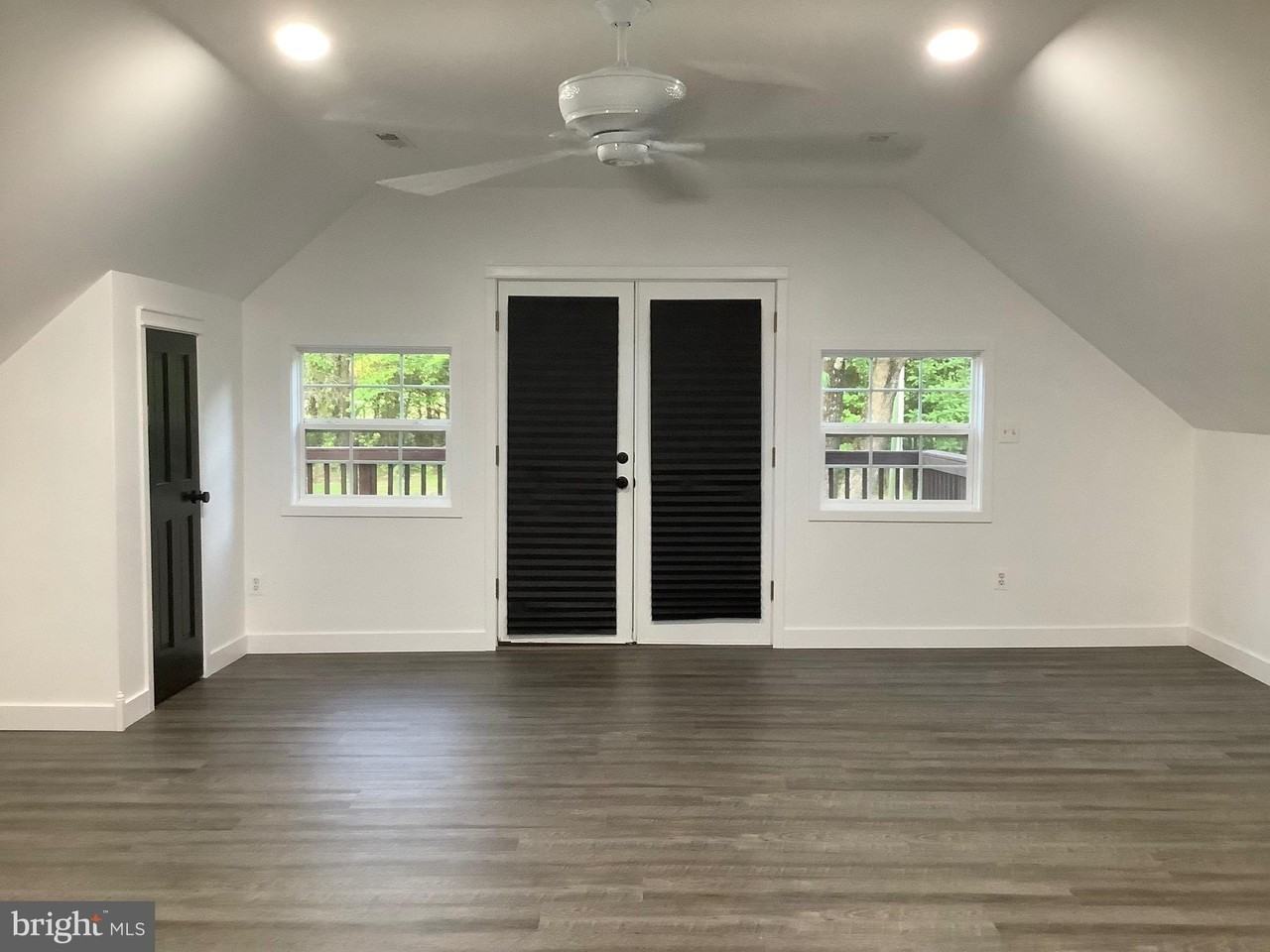 4748 Dickerson Rd - Photo 5 of 11