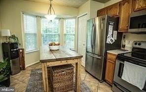 306 W Park Dr - Photo 4 of 16