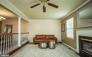 306 W Park Dr - Photo 6 of 16