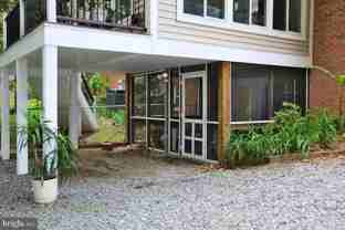 813 Spring Valley Dr Unit B - Photo 1 of 1