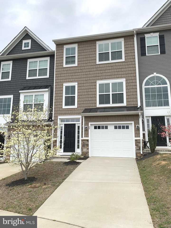 42 Andrews Pl - Photo 2 of 15