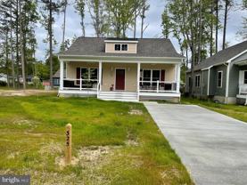 325 2nd St - Photo 1 of 1