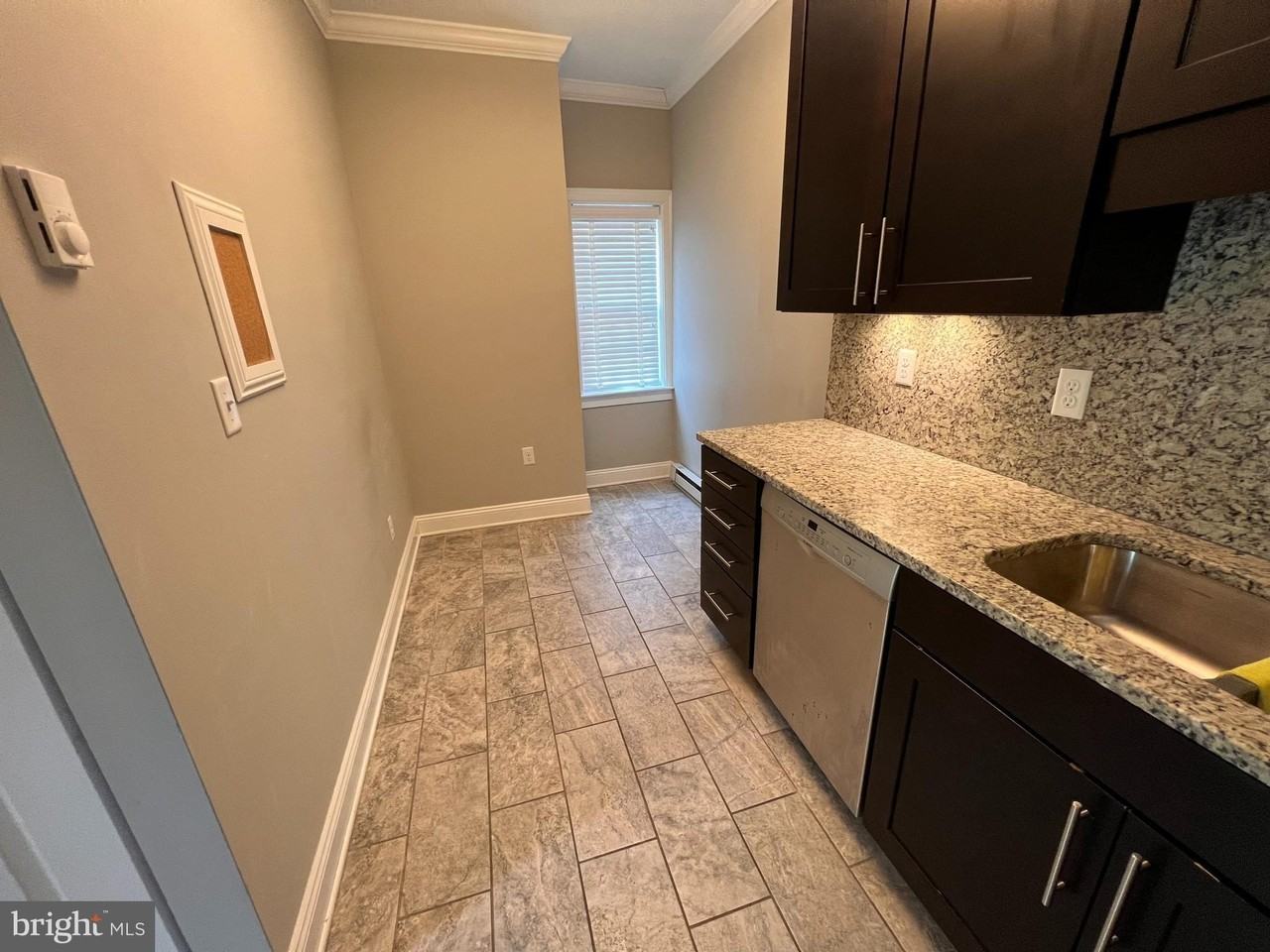 15 S Braddock St - Photo 4 of 9