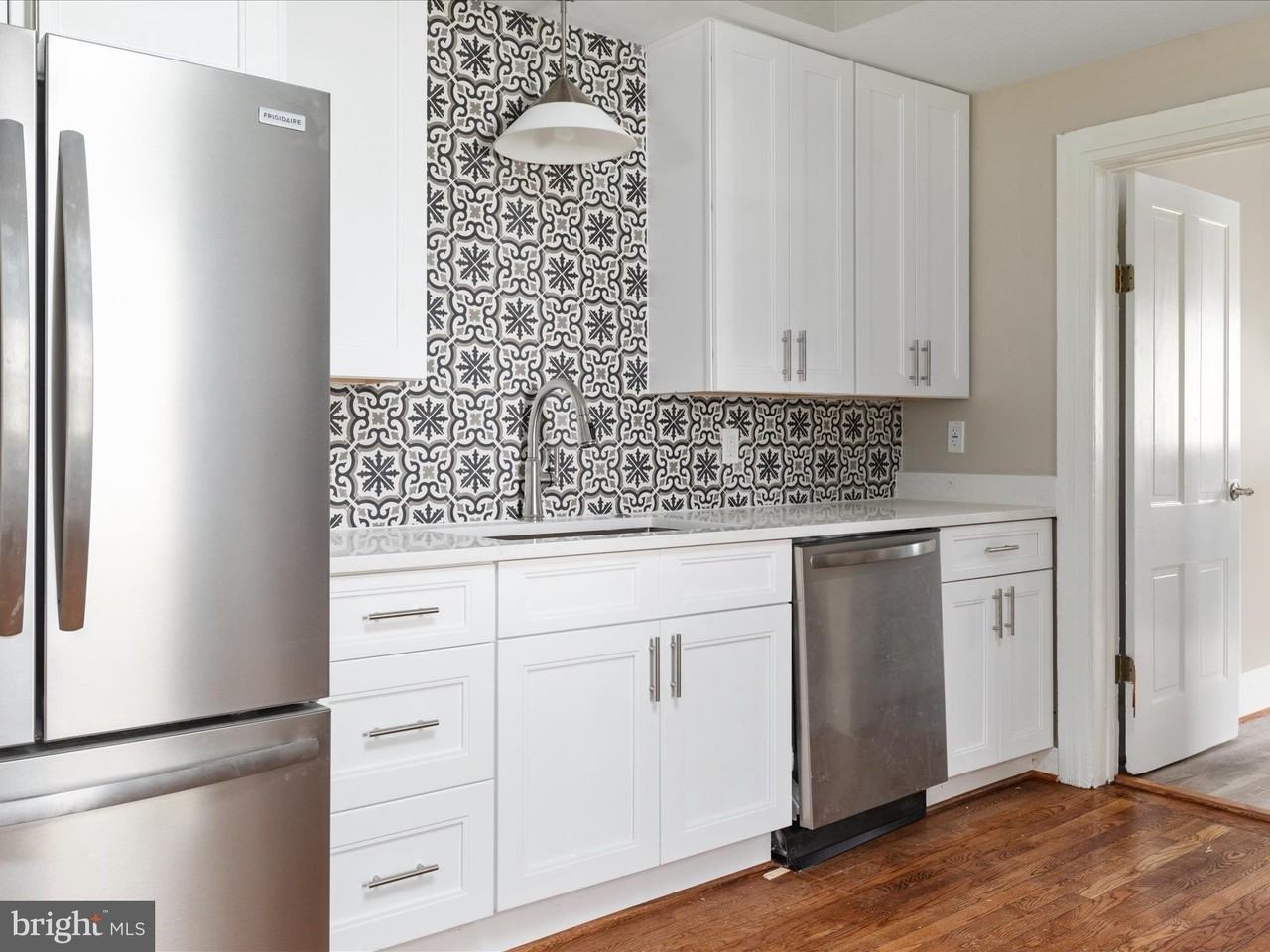 323 Osage St - Photo 6 of 21