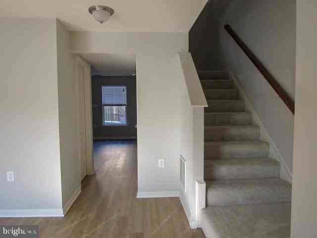 80 Lieutenant Ct - Photo 3 of 21