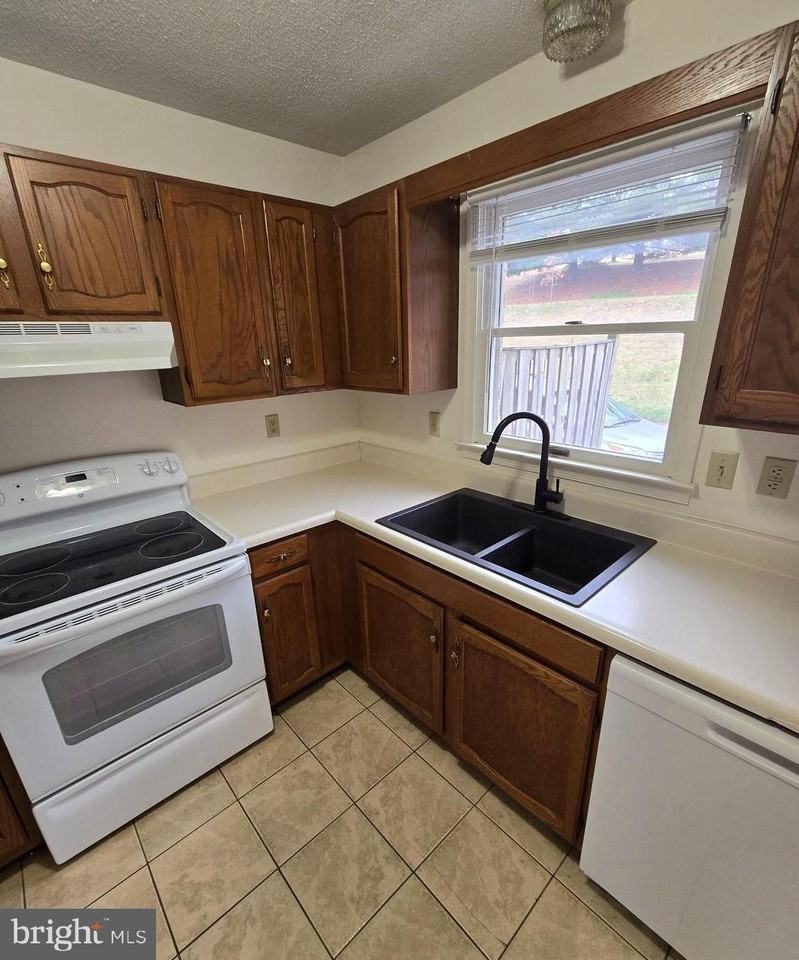 85 Leatherman Dr - Photo 6 of 24