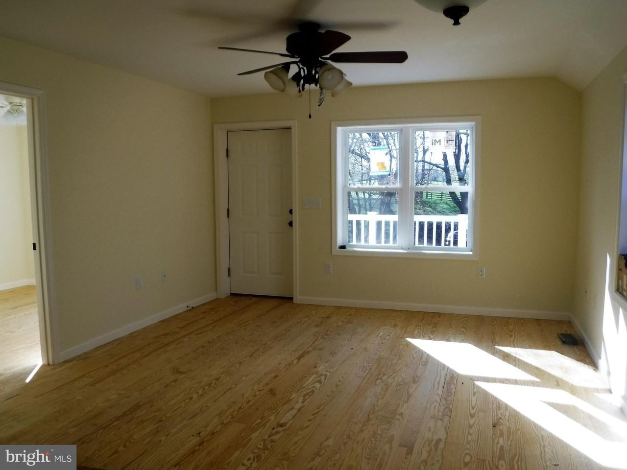 756 Wiltshire Rd - Photo 5 of 14