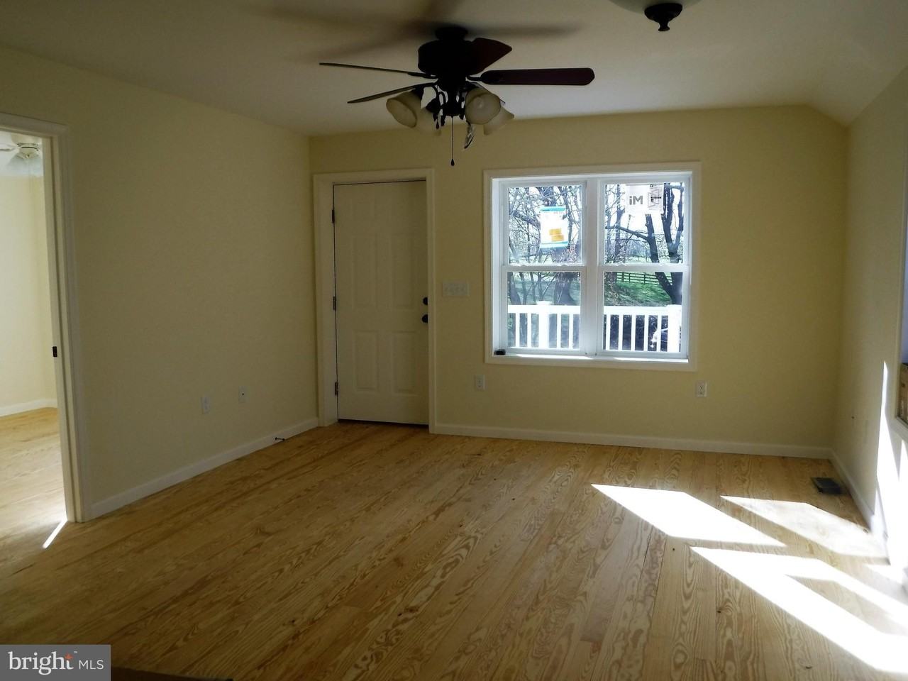 756 Wiltshire Rd - Photo 6 of 14