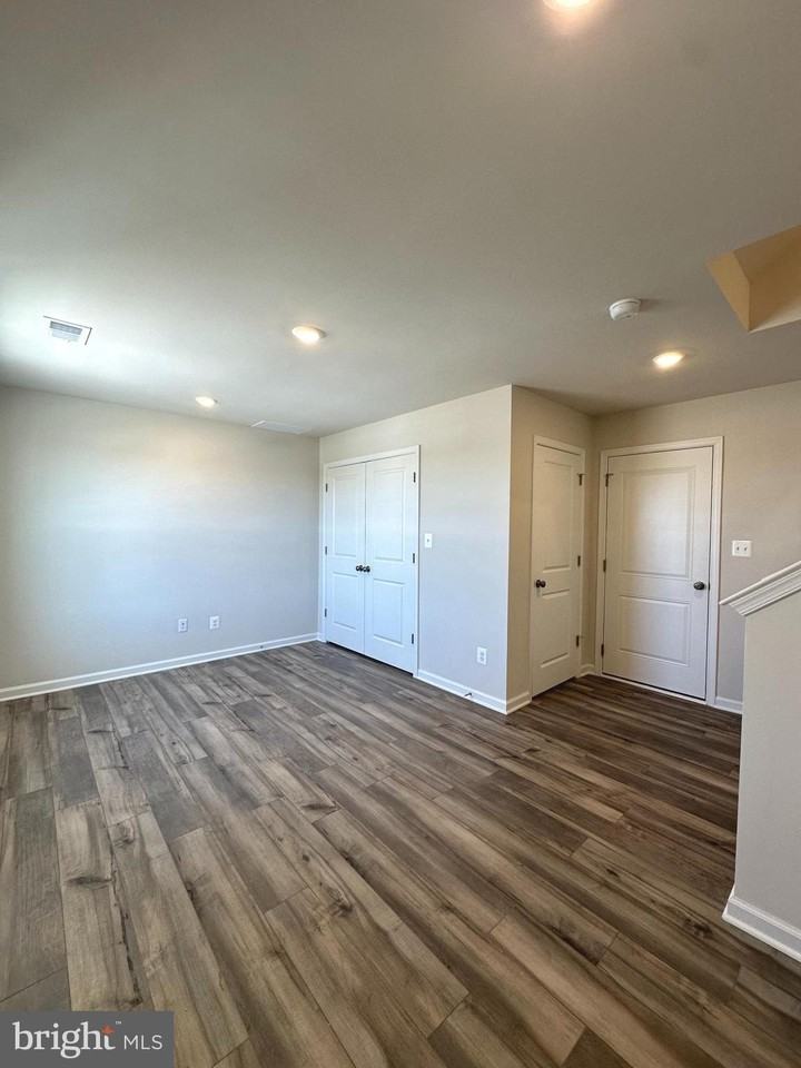 1328 Cedar Valley Rd - Photo 6 of 31