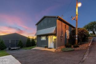 3224 Knob Creek Rd - Photo 1 of 1