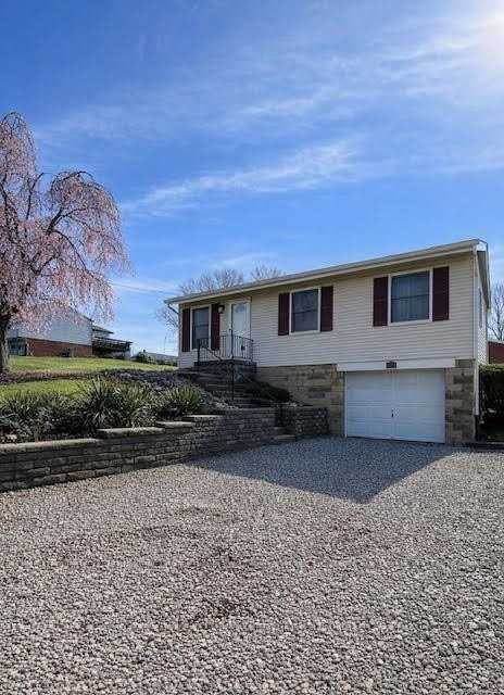 6301 Broad St - Photo 2 of 25