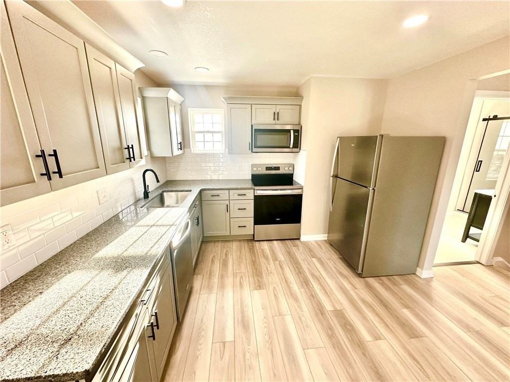 197 W Main St #2 - Photo 7 of 13